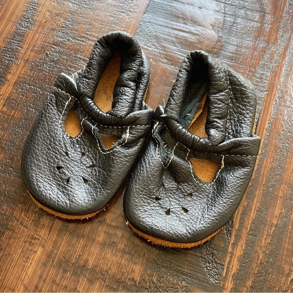 Starry Knight Design Black Lotus T-Strap Shoes